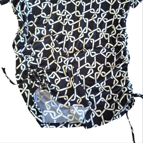 Jolie & Jolie Black White Chain Printed Side Tie Ruching Blouse 2X NWT - Picture 8 of 12